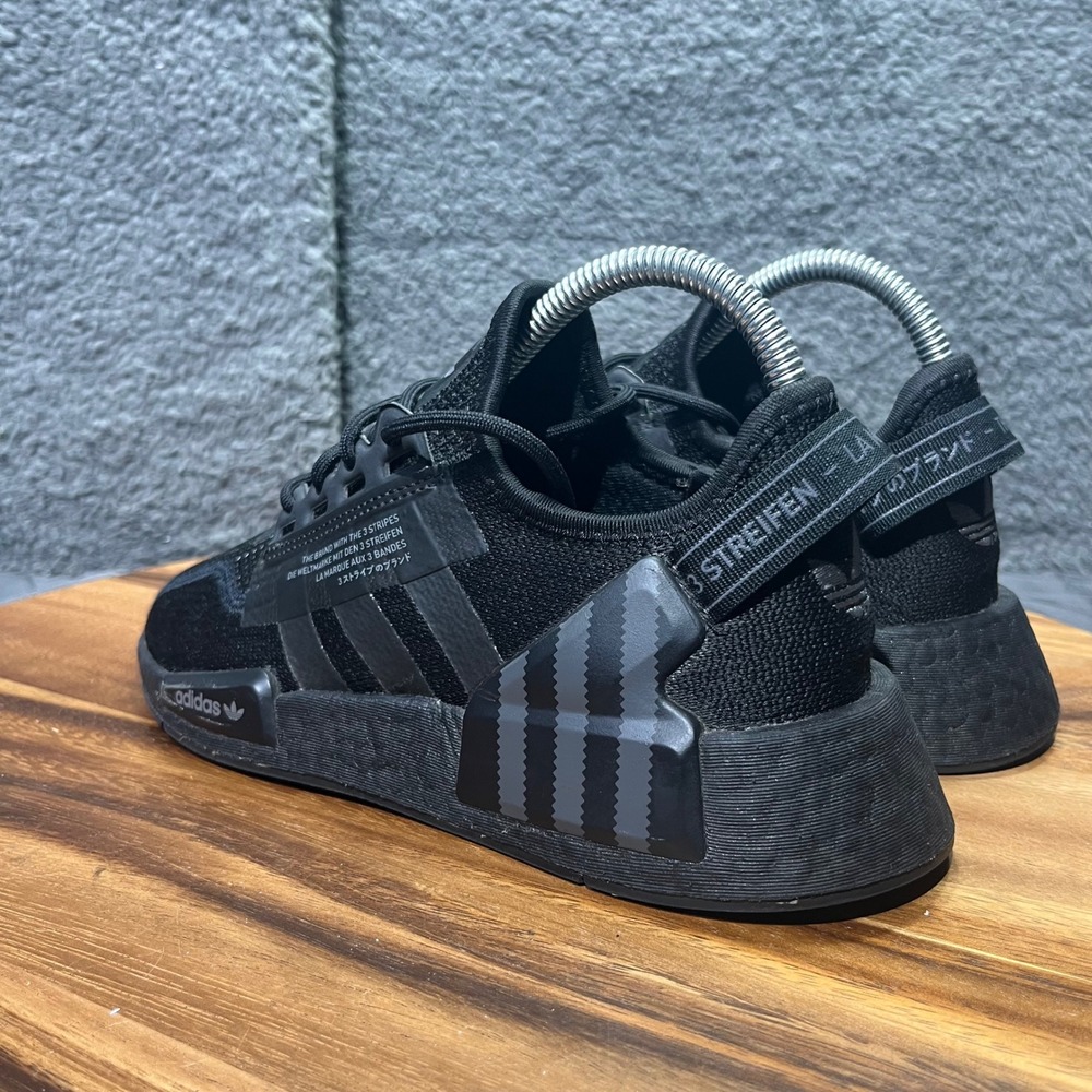 Adidas NMD R1 Mens Black‎ Casual Lifestyle Lace Up Sneakers Shoes Size 4 - Picture 6 of 12